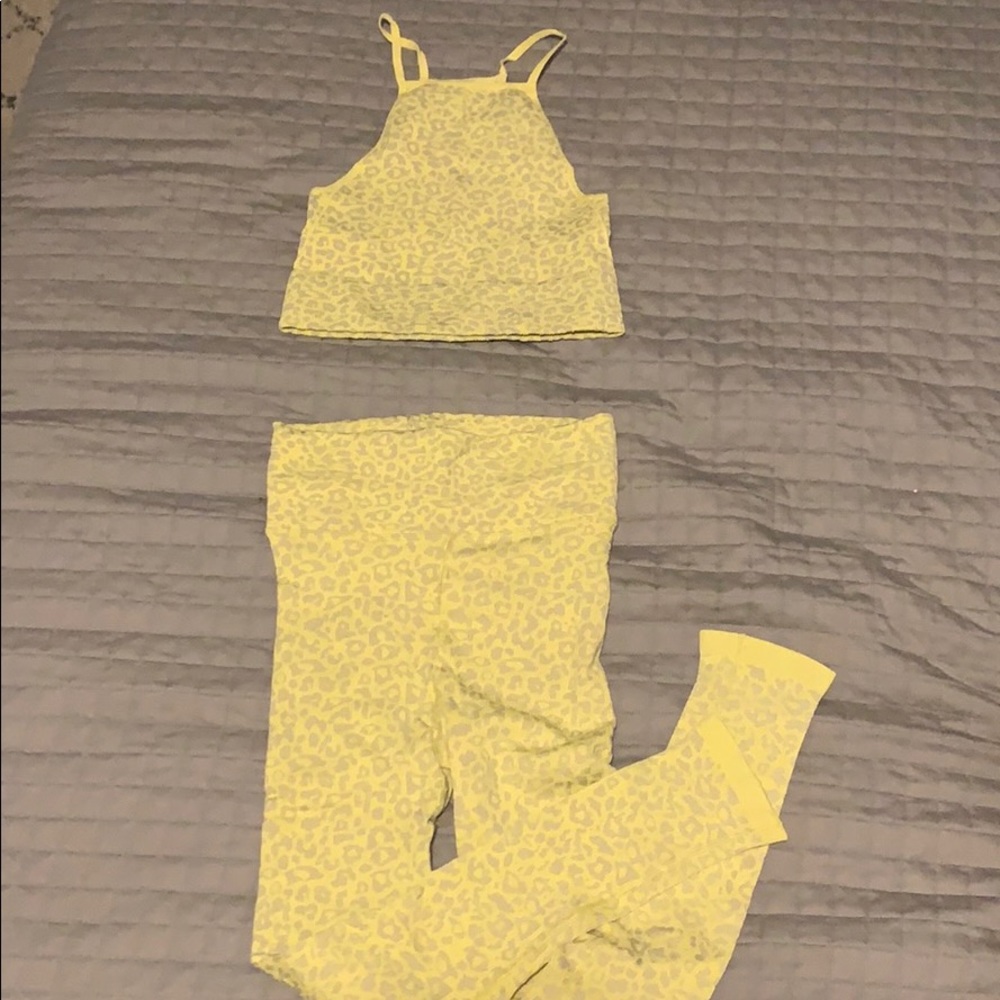 Good karma Leopard active set - Picture 2 of 2